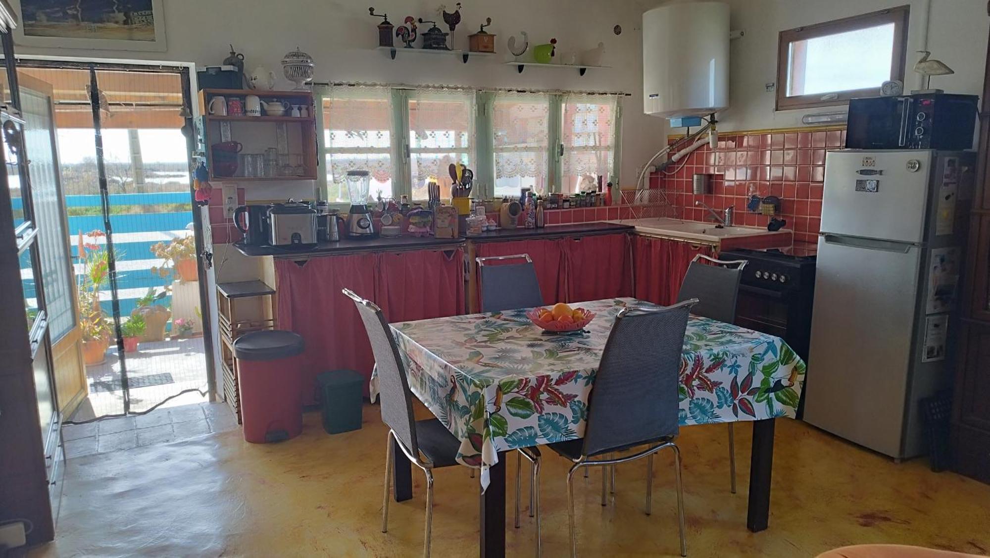 Une Maison Sur Une Presqu'Ile Port-Saint-Louis-du-Rhône Buitenkant foto